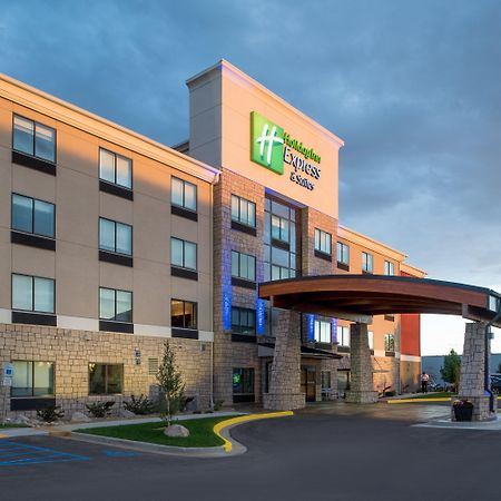 Holiday Inn Express Hotel & Suites Bismarck By Ihg Dış mekan fotoğraf