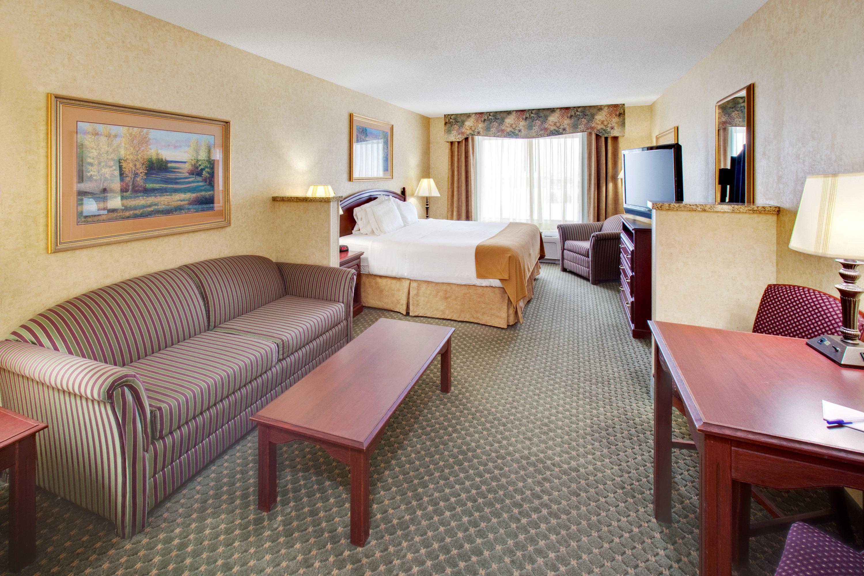 Holiday Inn Express Hotel & Suites Bismarck By Ihg Dış mekan fotoğraf