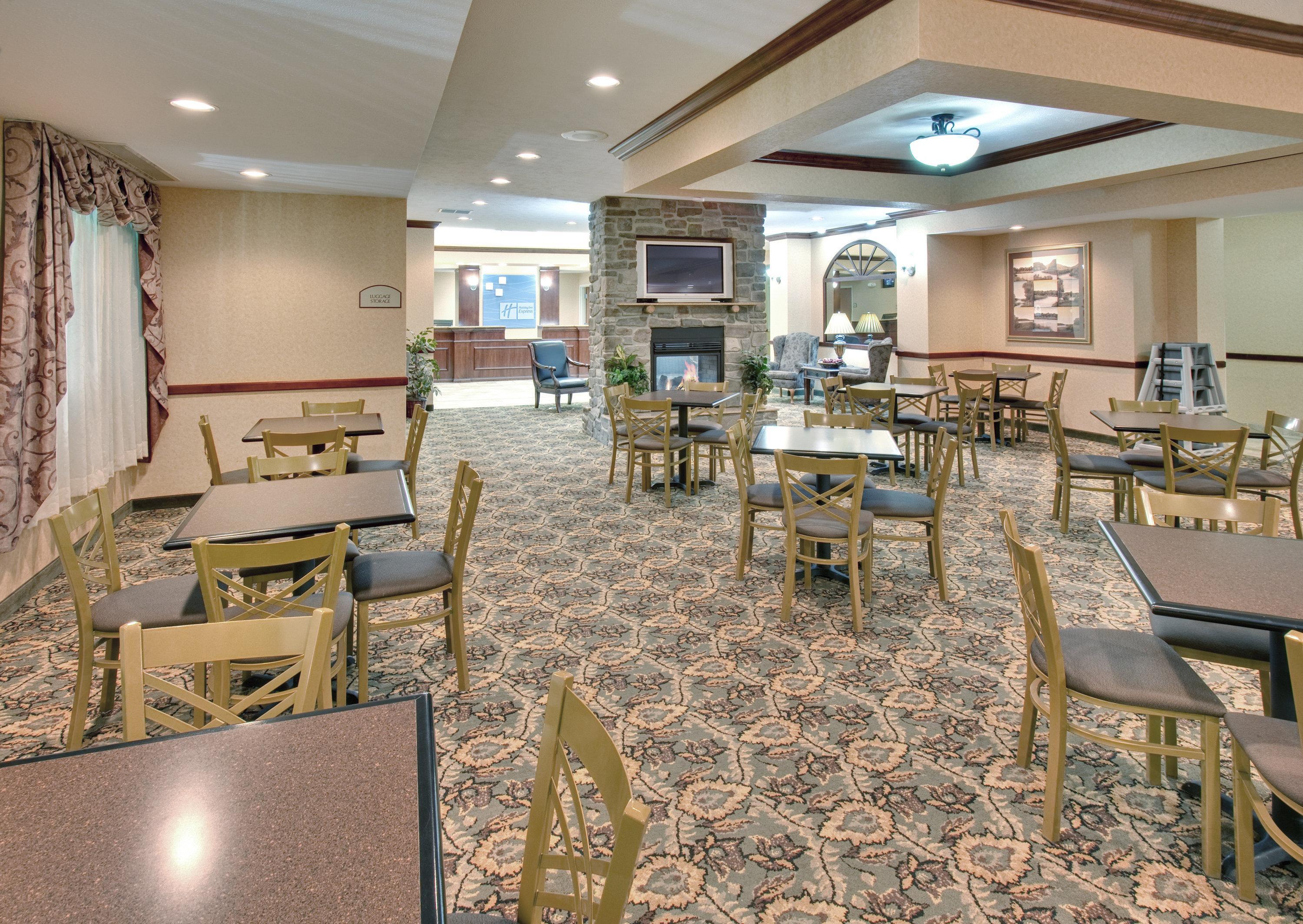 Holiday Inn Express Hotel & Suites Bismarck By Ihg Dış mekan fotoğraf