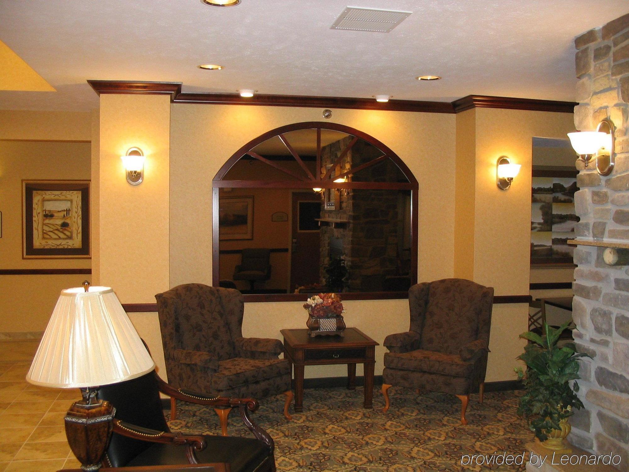 Holiday Inn Express Hotel & Suites Bismarck By Ihg İç mekan fotoğraf